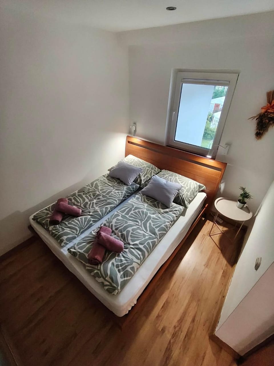 Bed, Bedroom, wardrobe