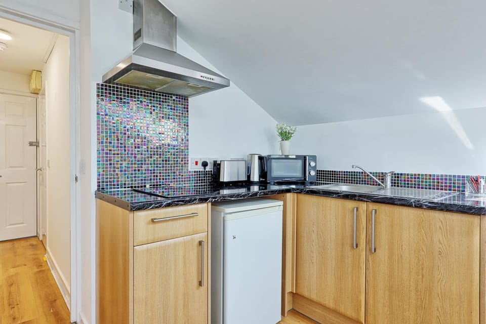 Reeha's Hotel Apartments Apartment hotel in Southend-on-Sea
