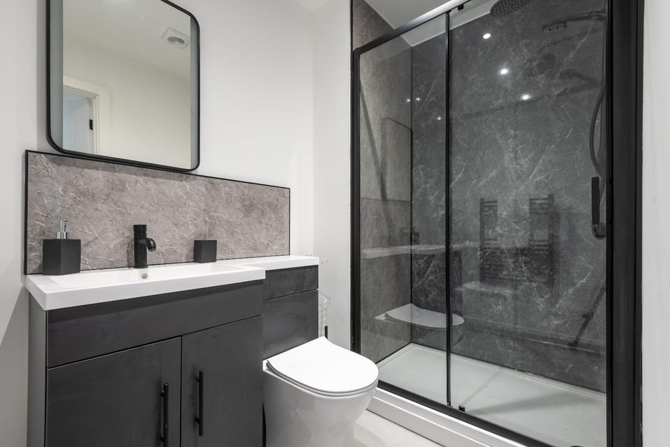Shower, Bathroom