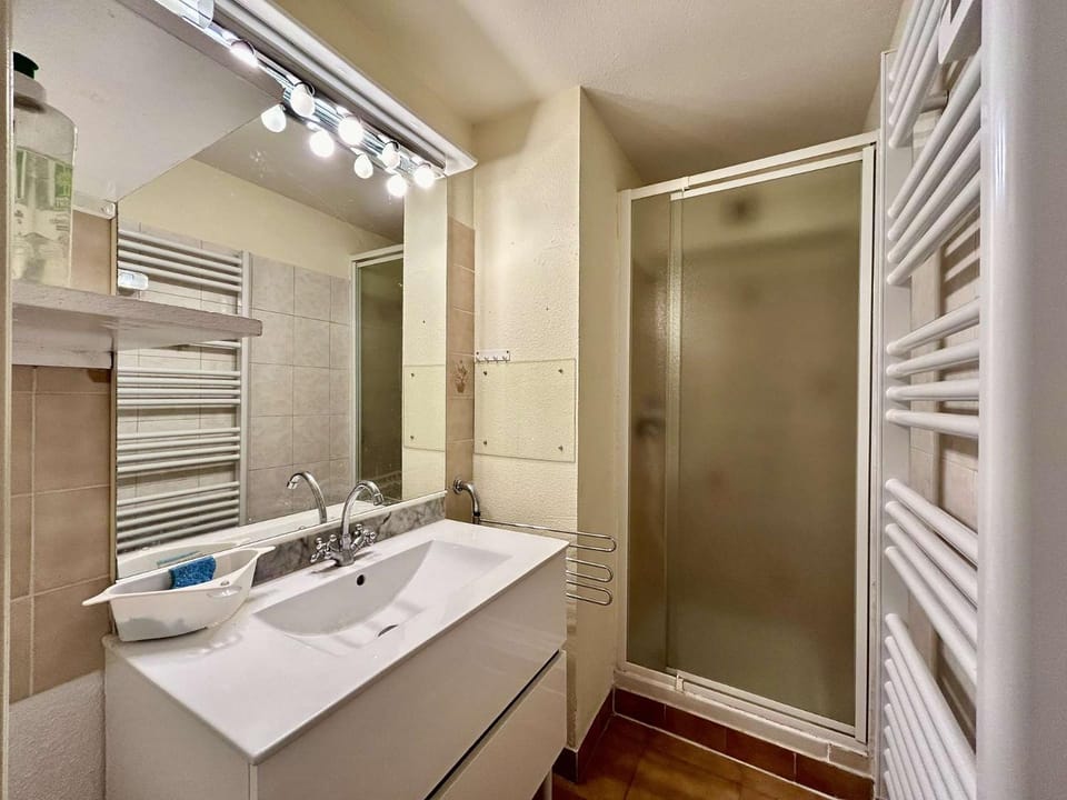 SM1464 SAINTE MAXIME STUDIO Mezzanine - 4 COUCHAGES Apartment in Sainte-Maxime