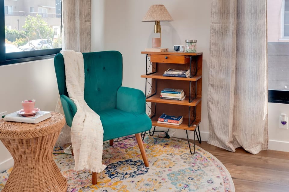 LA Extended Stay Near Beach & SoFi Stadium! House in Culver City