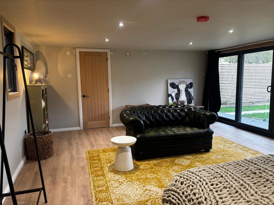 The Cabin Cabin in South Cambridgeshire District