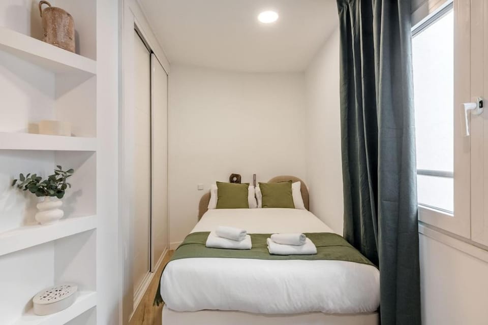 Villanueva Central Loft Apartment in Madrid