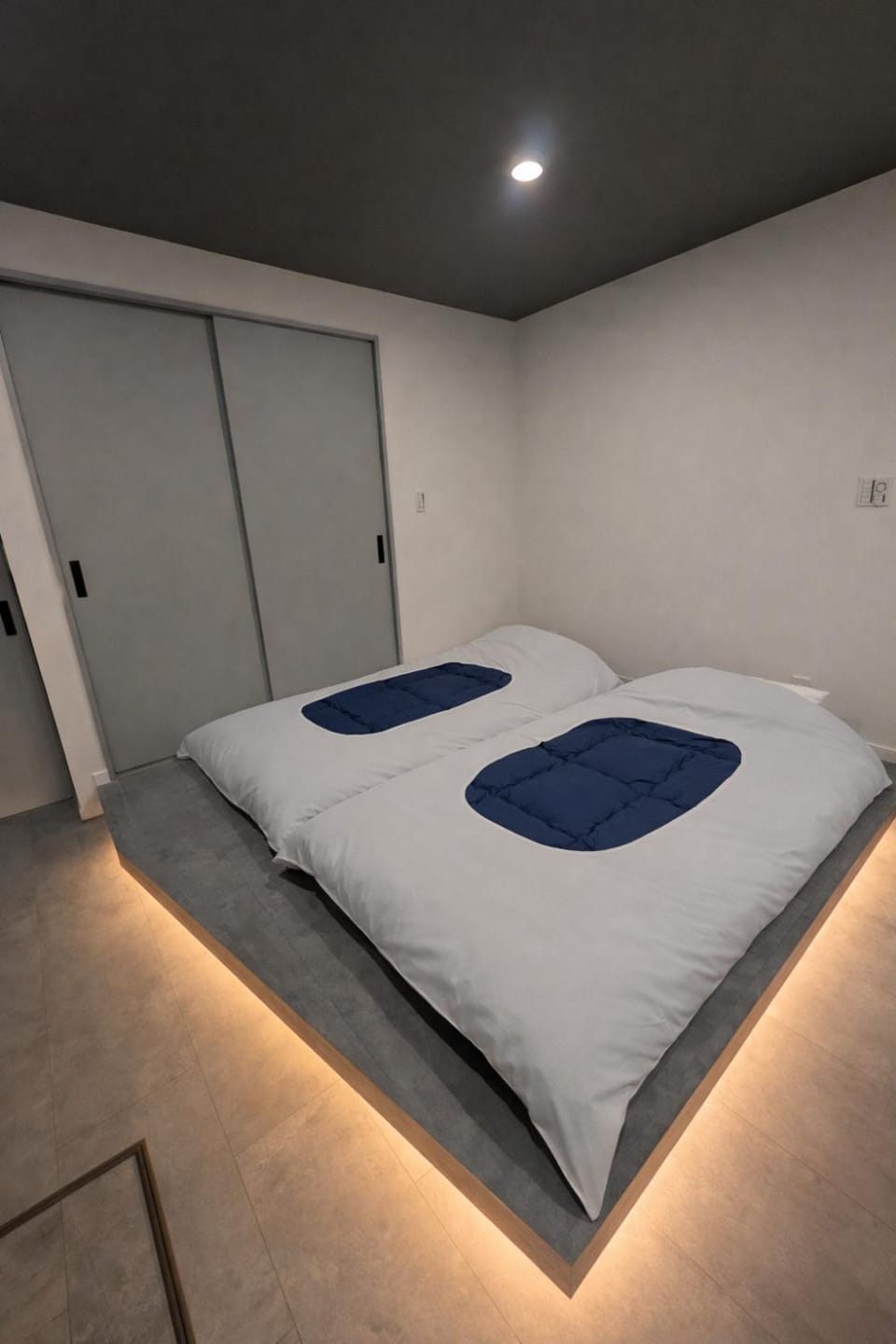 Living room, Bedroom