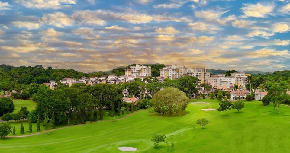 The Tucan Golf by AcoModo Cocolí House in Panama City, Panama