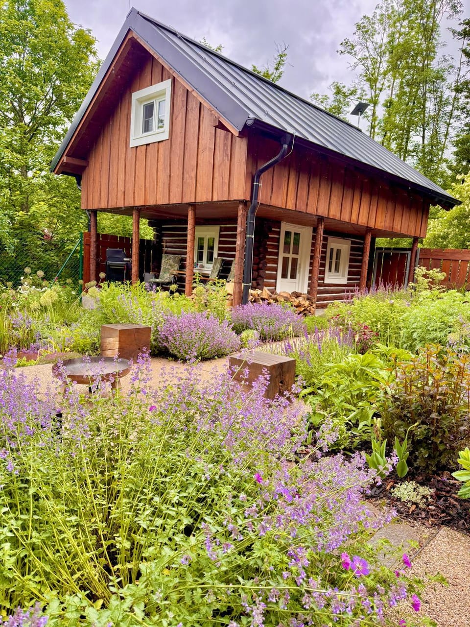 Property building, Spring, Garden, Garden view