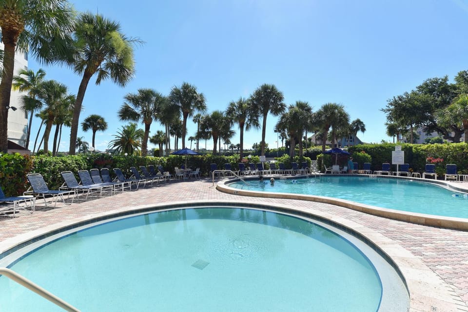Harbor Towers 409 Apartment in Siesta Beach