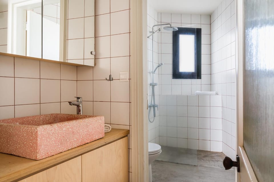 Shower, Bathroom, towels