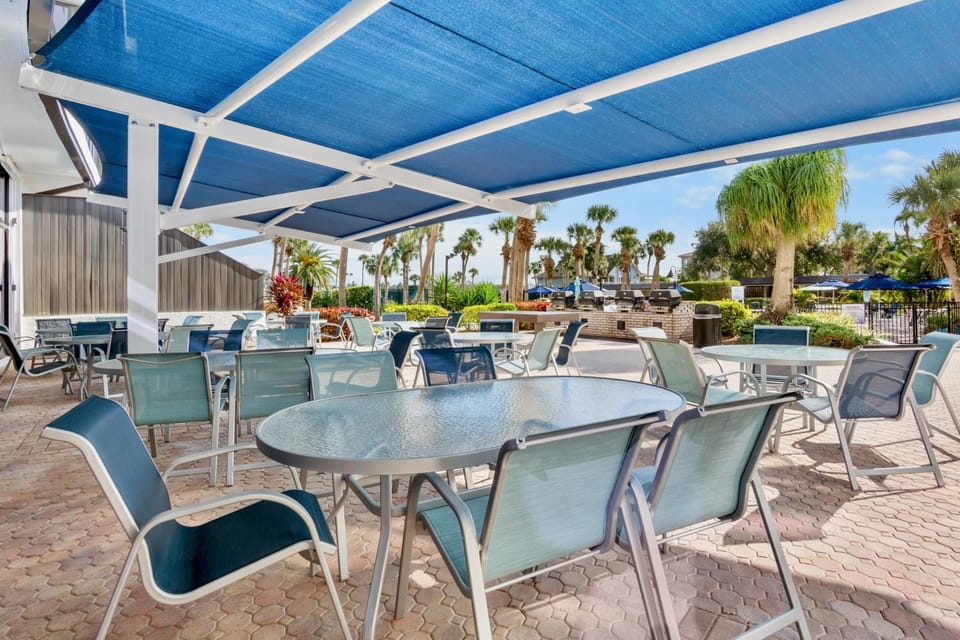 Harbor Towers 410 Apartment in Siesta Beach