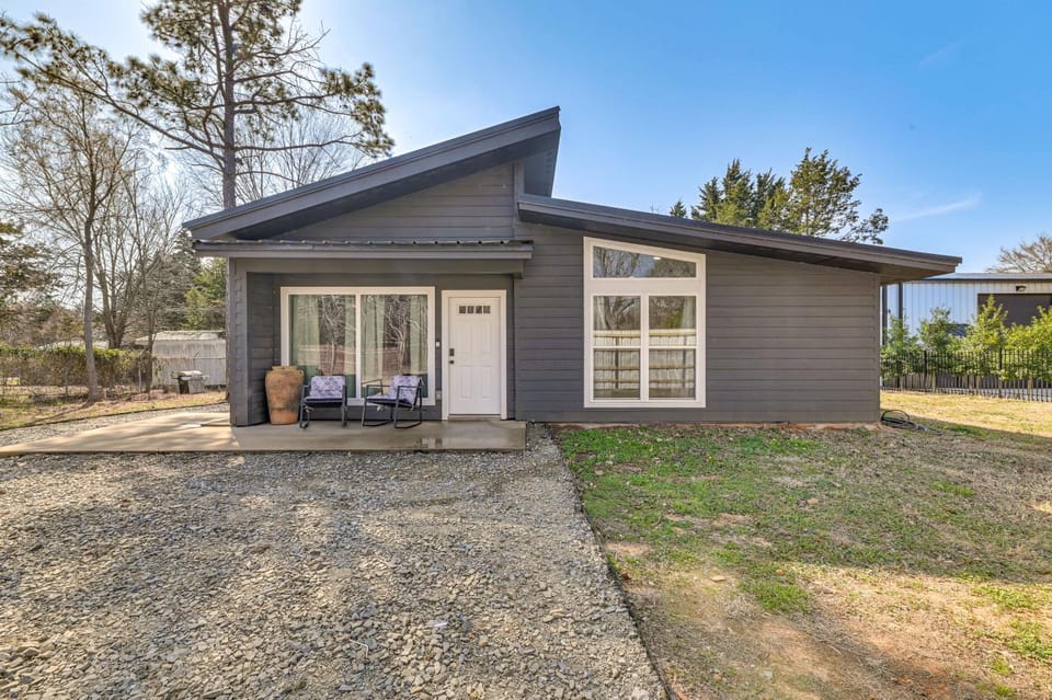 Bring Your Boat! Family Haven 2 Mi to Lake Texoma House in Lake Texoma