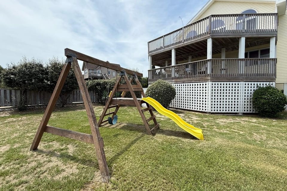 1418 - Windswept House in Corolla