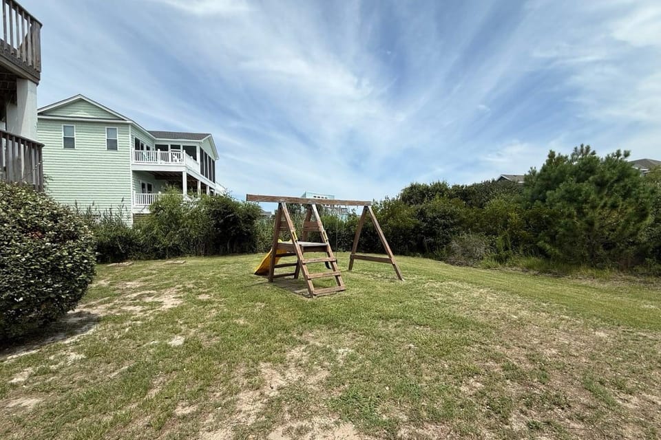 1418 - Windswept House in Corolla