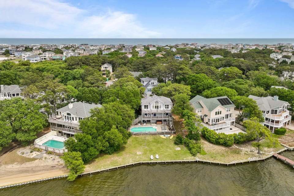 1535 - Captain Jack's House in Corolla
