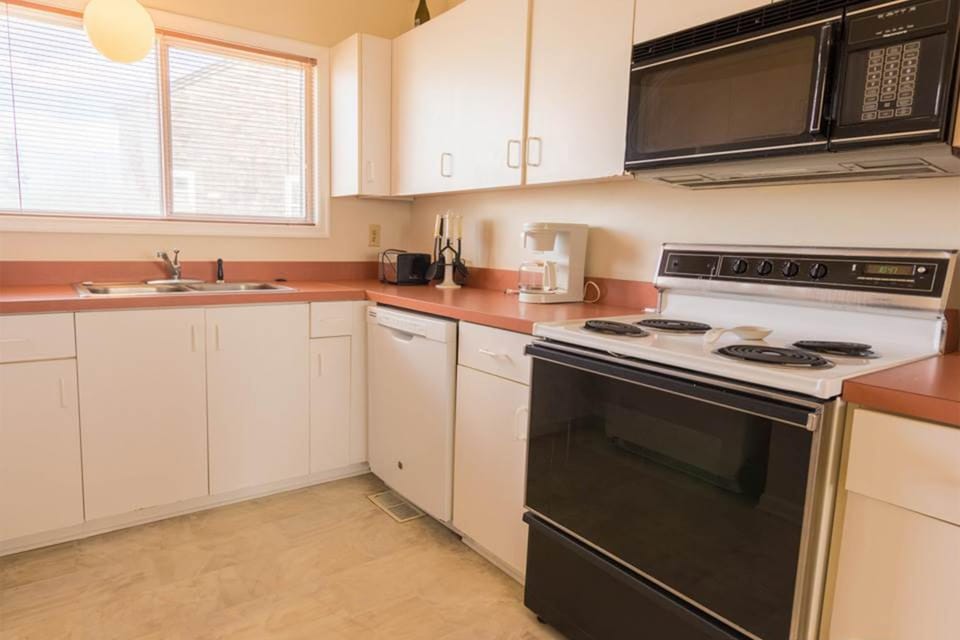 1838 - Paradise Suite House in Corolla