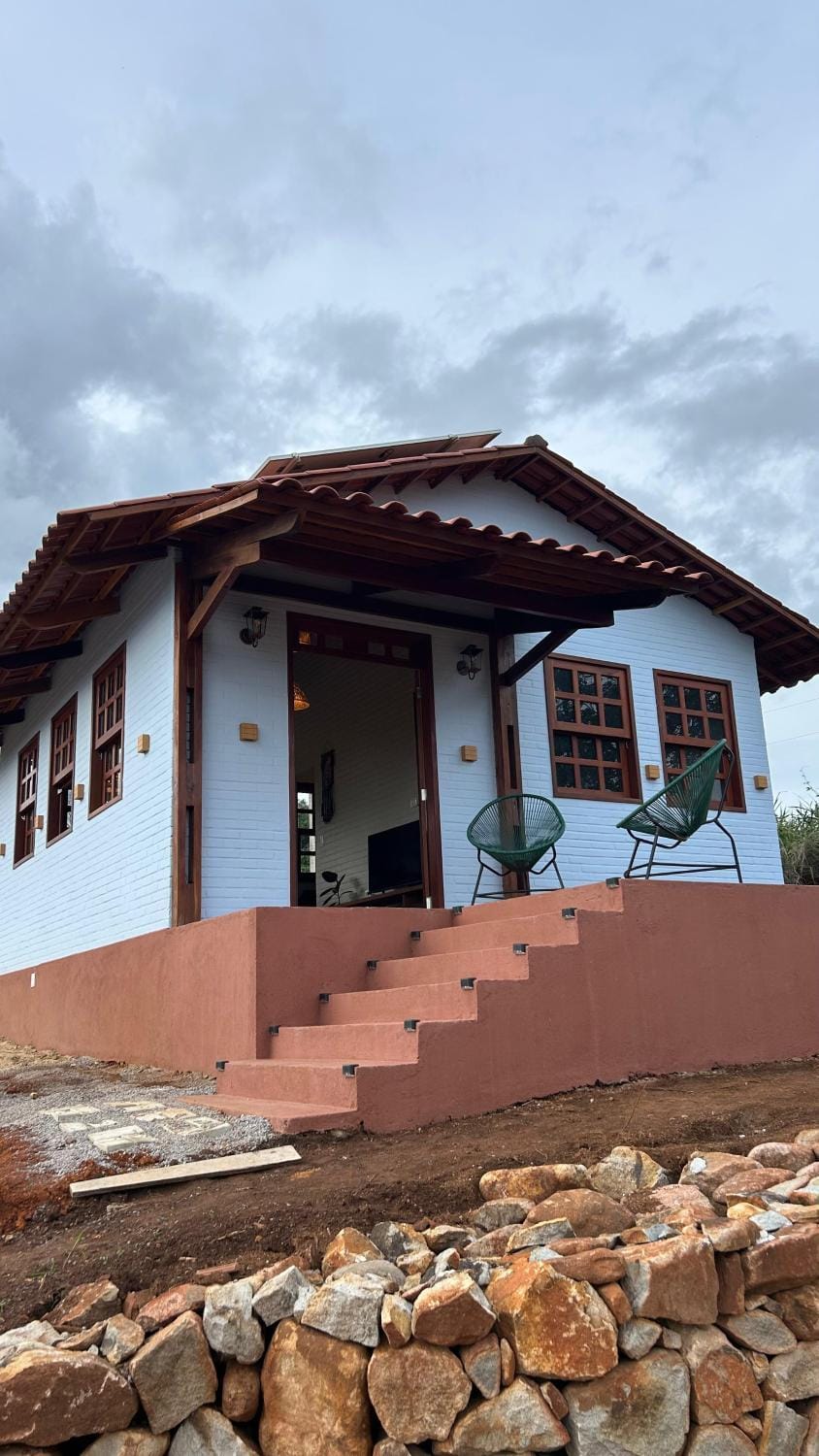 Property building, Facade/entrance, Day