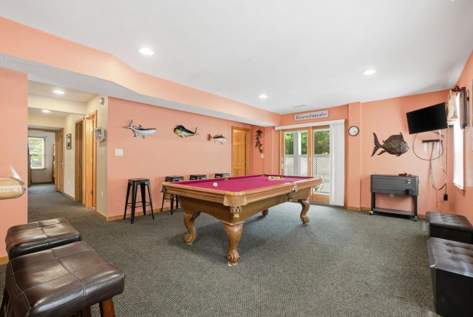 4251 - Top of the World House in Duck