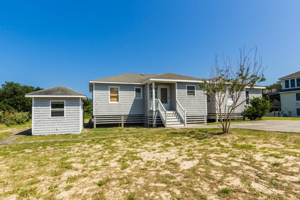 4601 - Sandy Bluff House in Southern Shores