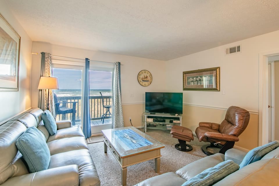 5215 - Dolphin Dreaming House in Kill Devil Hills