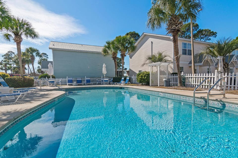Summer Lake 23 House in Miramar Beach