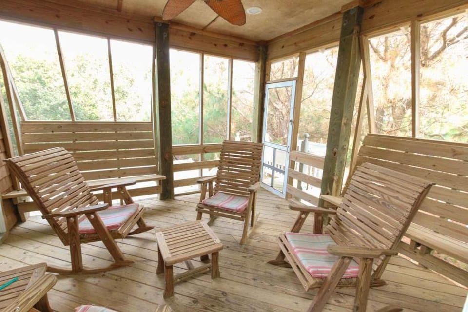 5434 - Live Oaks Cottage House in Nags Head