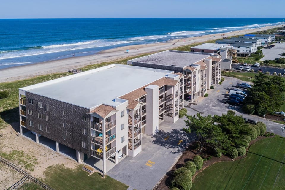 5601 - Gardiners Heron Cove House in Nags Head