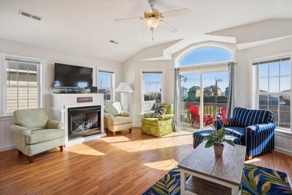 5708 - Seafari House in Nags Head
