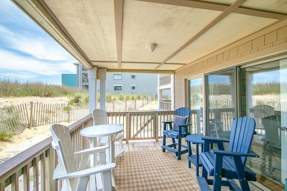 5732 - Beach Music House in Nags Head