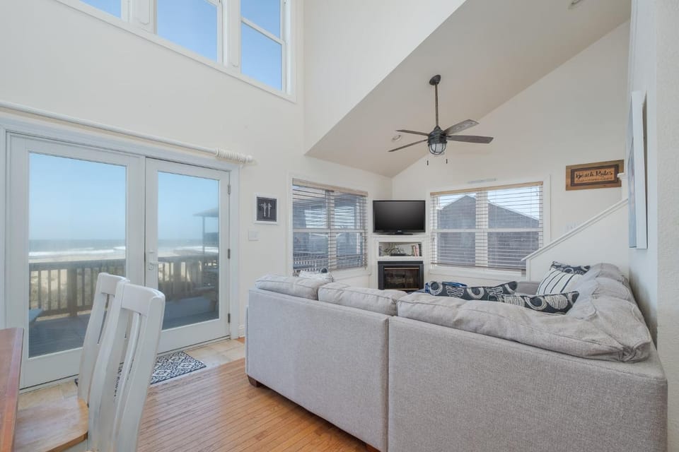 6509 - Sandcastle House in Nags Head