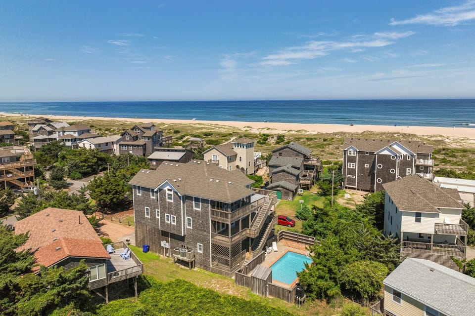 7534 - Dolphin Watch House in Avon