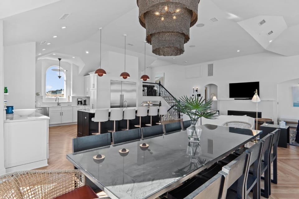 2876 - The Blue Martini House in Duck