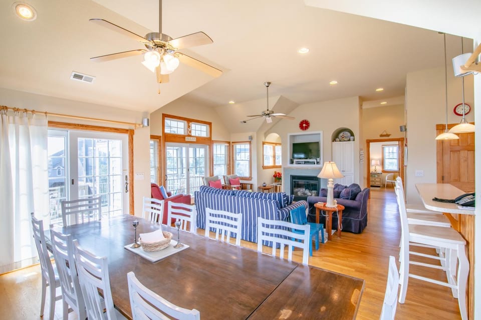 2433 - Bella Bay House in Duck