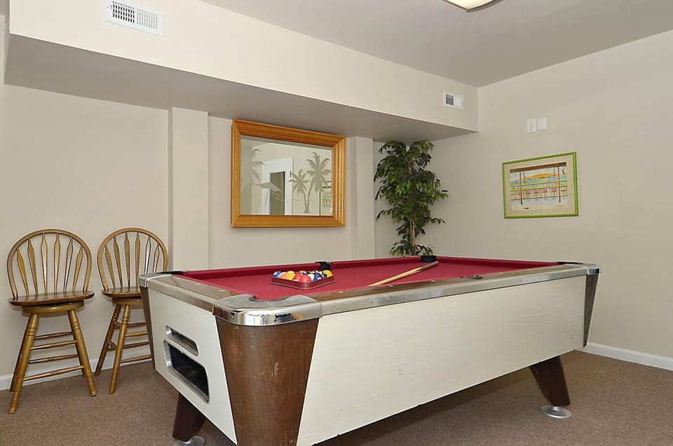4668 - 85 Ocean Blvd House in Southern Shores