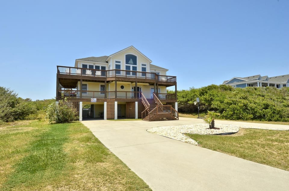 4668 - 85 Ocean Blvd House in Southern Shores