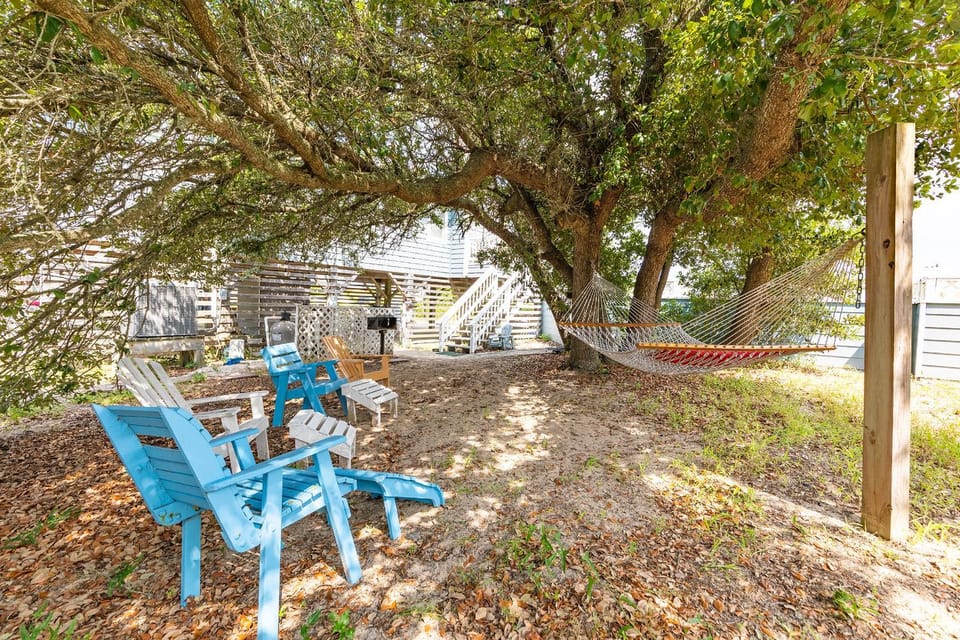 4669 - White Sands House in Southern Shores