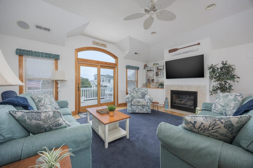 1533 - Sundowner House in Corolla