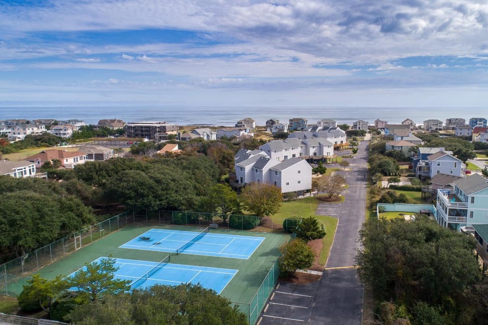 4218 - The Scotts' SandBar House in Duck