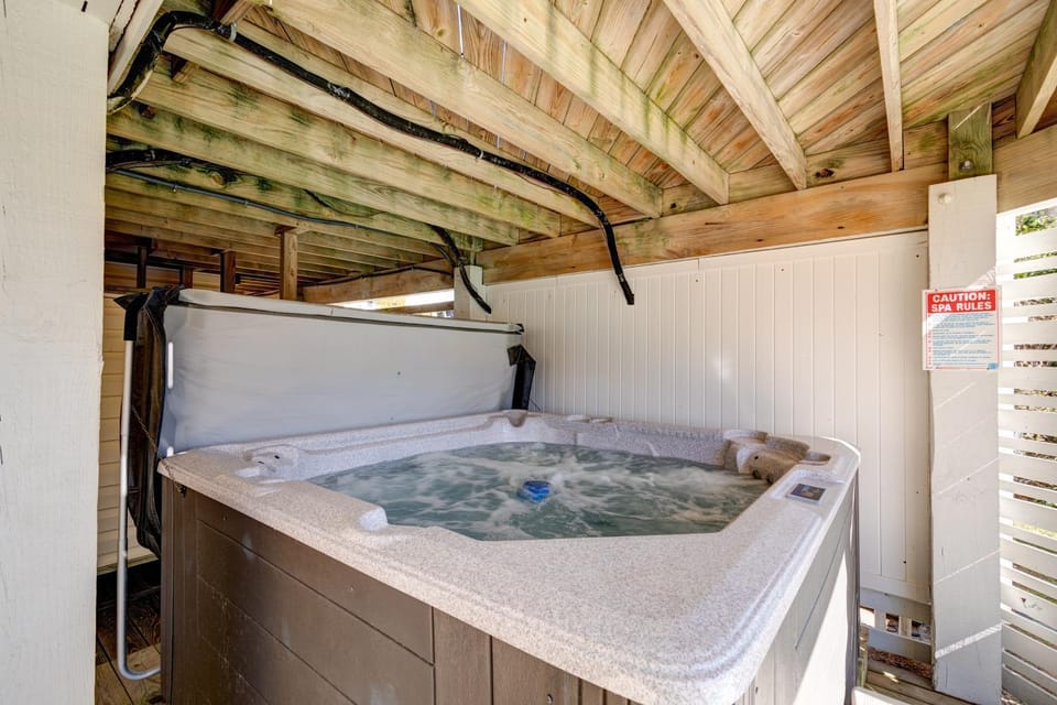 1621 - Sweet Caroline House in Corolla