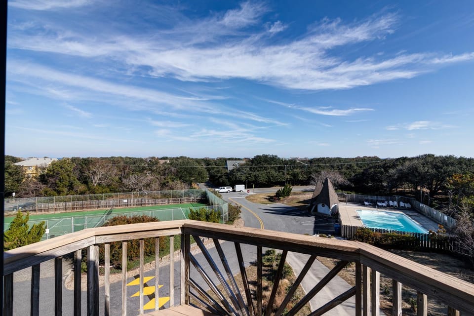 4420 - Sea Elegance House in Duck