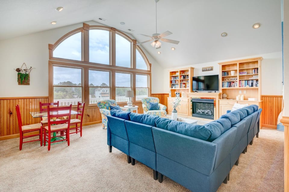 1069 - Seadation House in Corolla