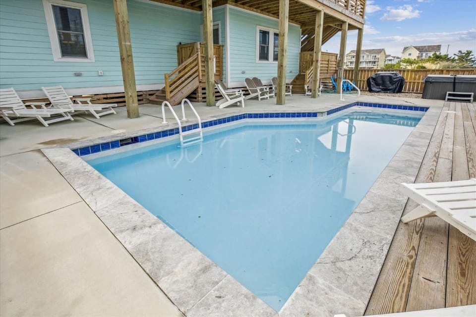 5545 - Loggerhead Lodge House in Roanoke Island