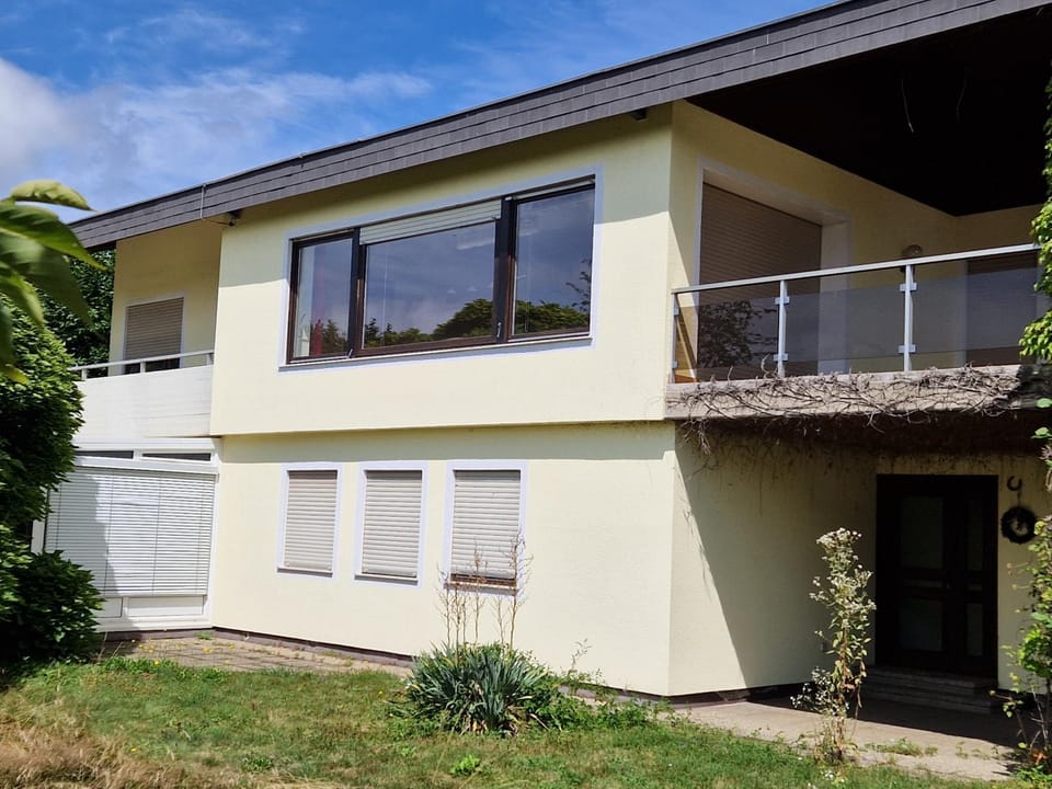 Property building, Garden, Garden view