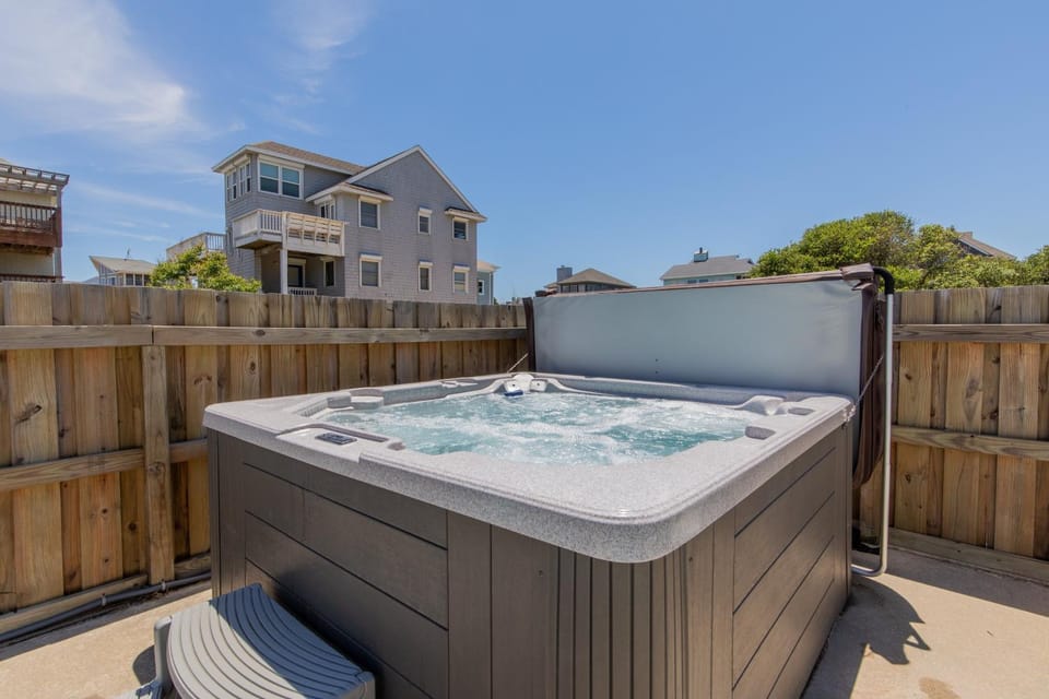 1651 - Better Than Tuition House in Corolla