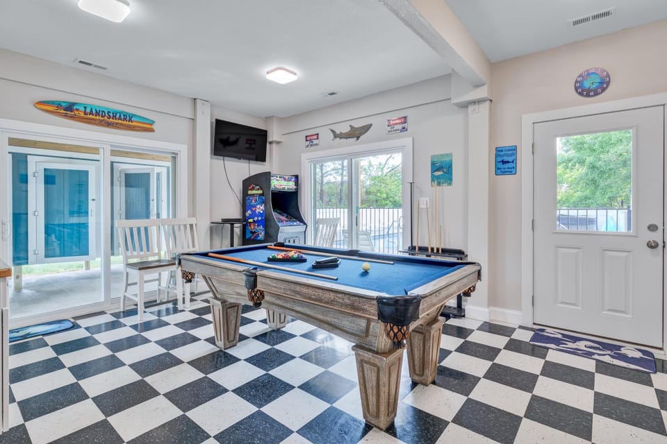 1486 - Blue Retreat House in Corolla