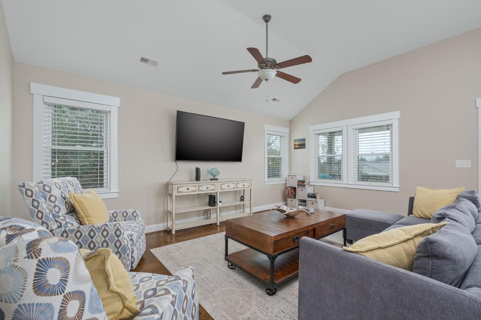 5176 - Sandy Bottoms House in Kill Devil Hills