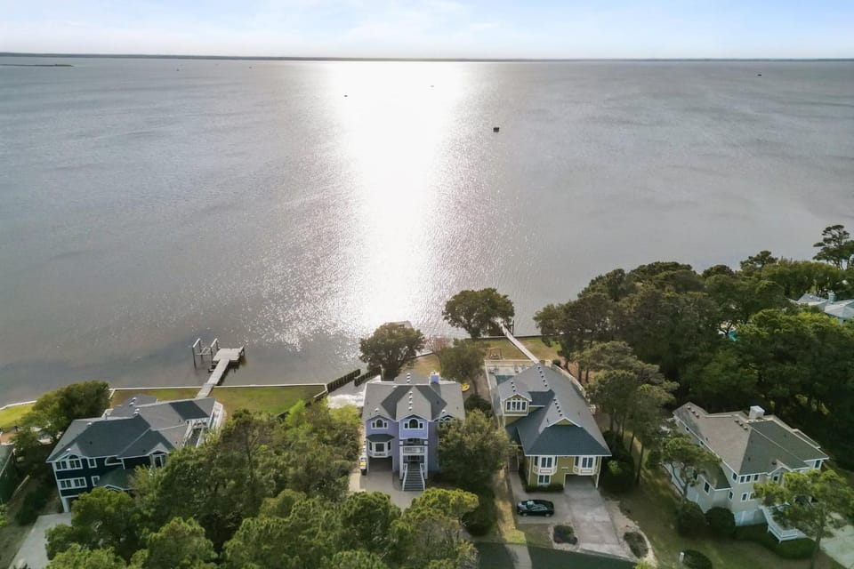 1528 - Sound and Color House in Corolla