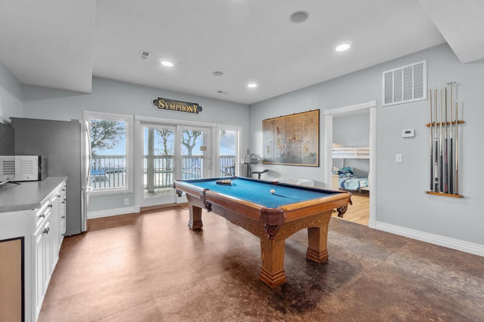1528 - Sound and Color House in Corolla