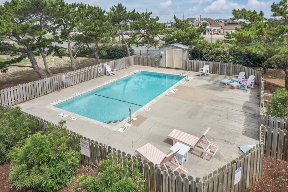 7662 - Sea La Vie House in Avon