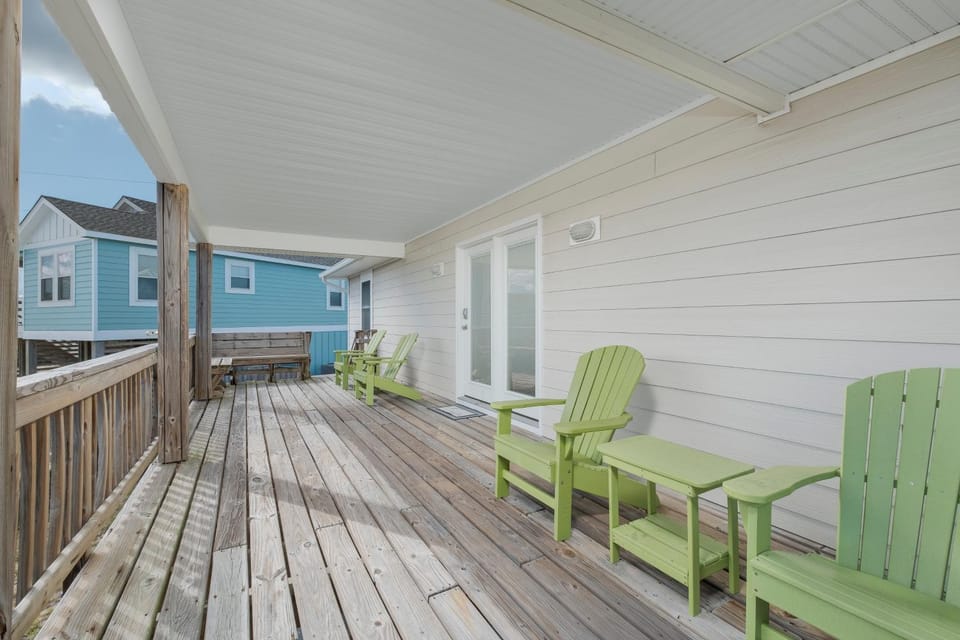 5586 - Gabe and Abe's Ocean Breeze House in Nags Head