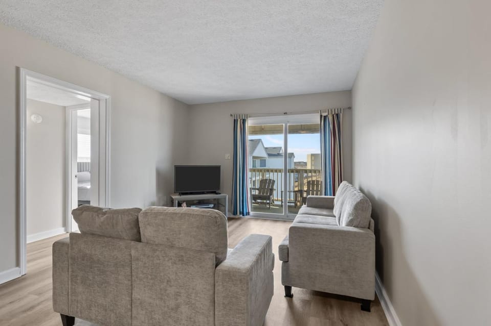5200 - Fun @ Sands House in Kill Devil Hills
