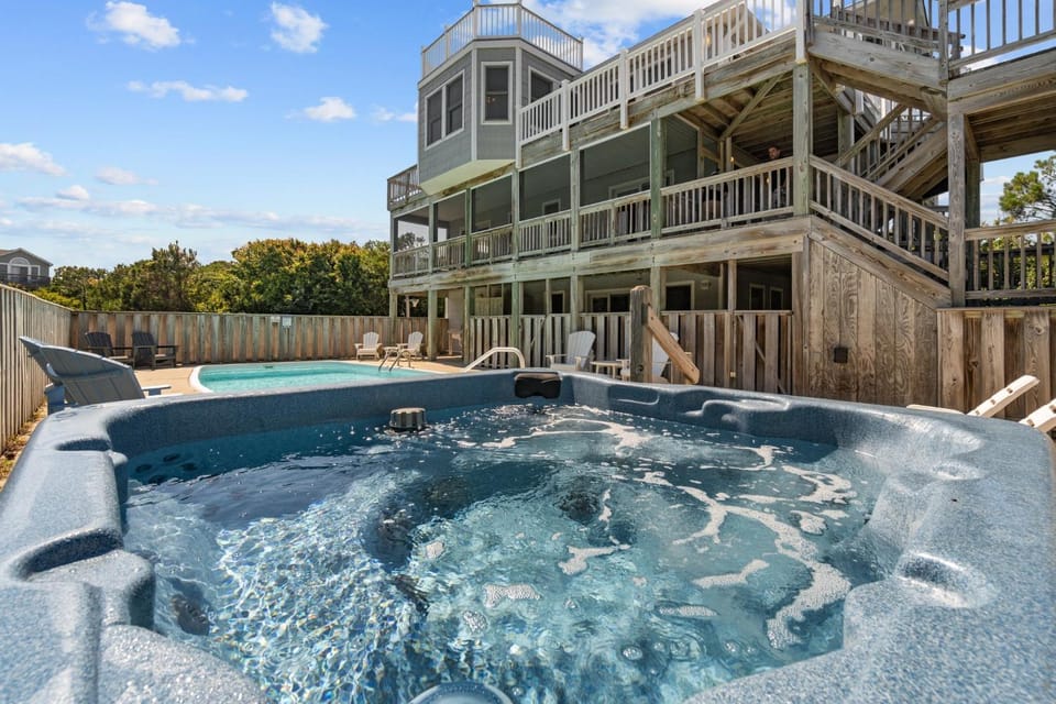 2062 - Paradise Found House in Corolla